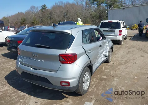 2022 Hyundai Venue Se from USA, damaged, VIN KMHRB8A35NU151968